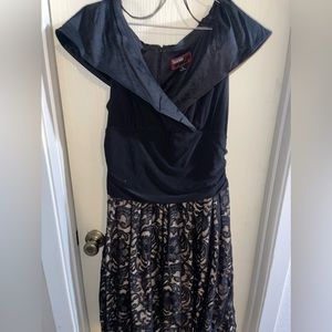 Plus-Size Off the Shoulder Formal Evening Gown